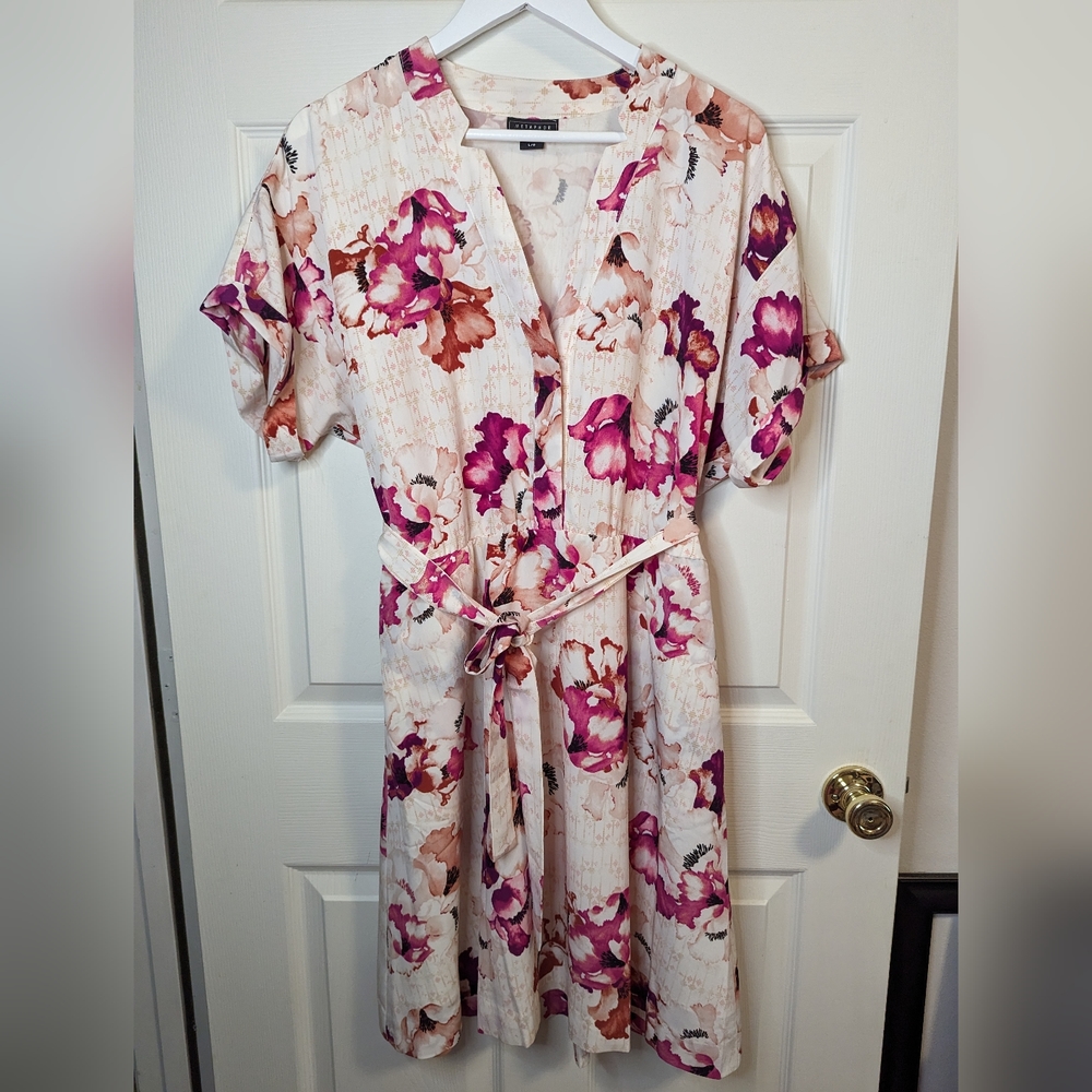 Metaphor Dress pink floral watercolor V neck size large